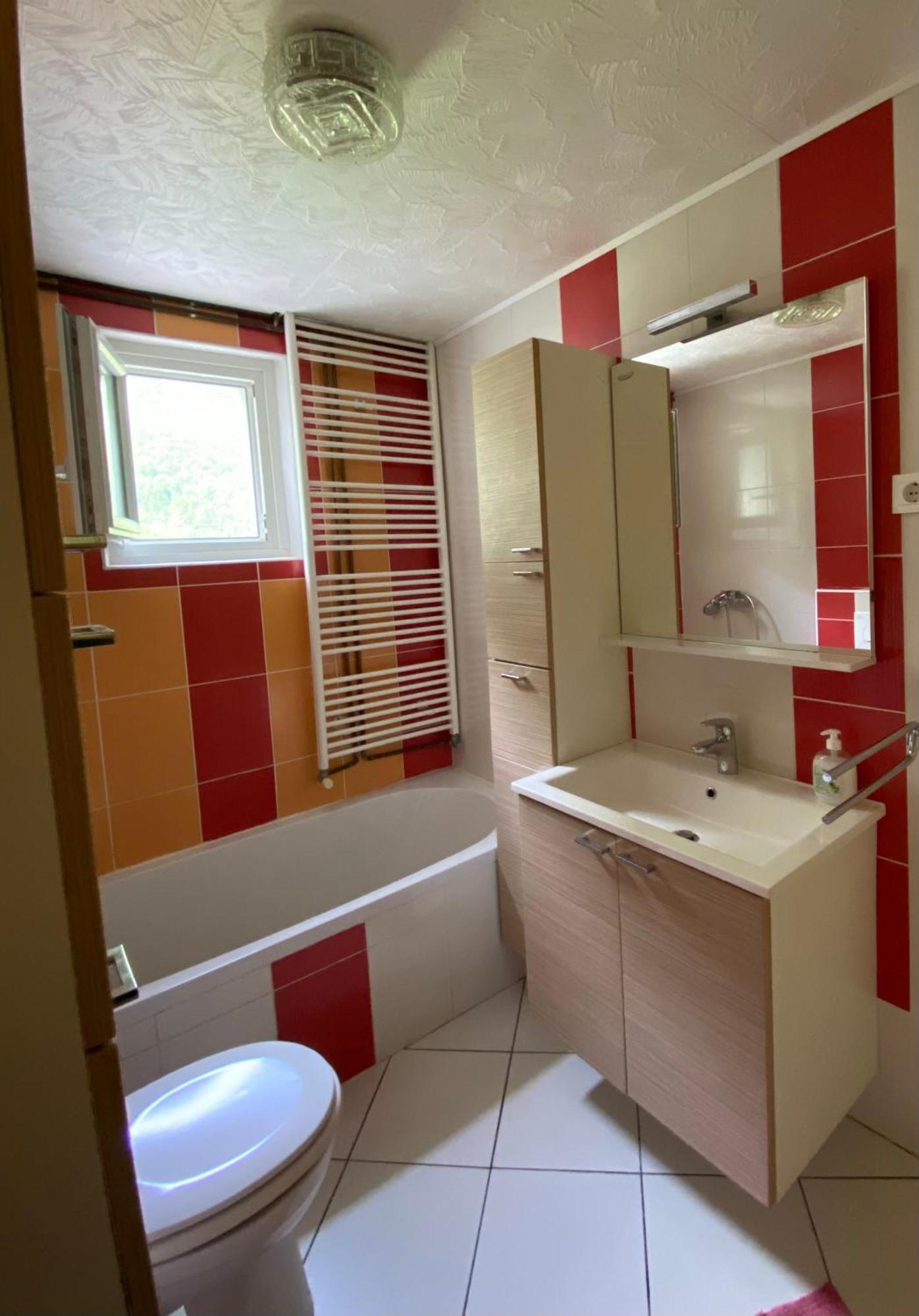 Trnovo Ob Soci Kuhala Apartment Кобарид Екстериор снимка